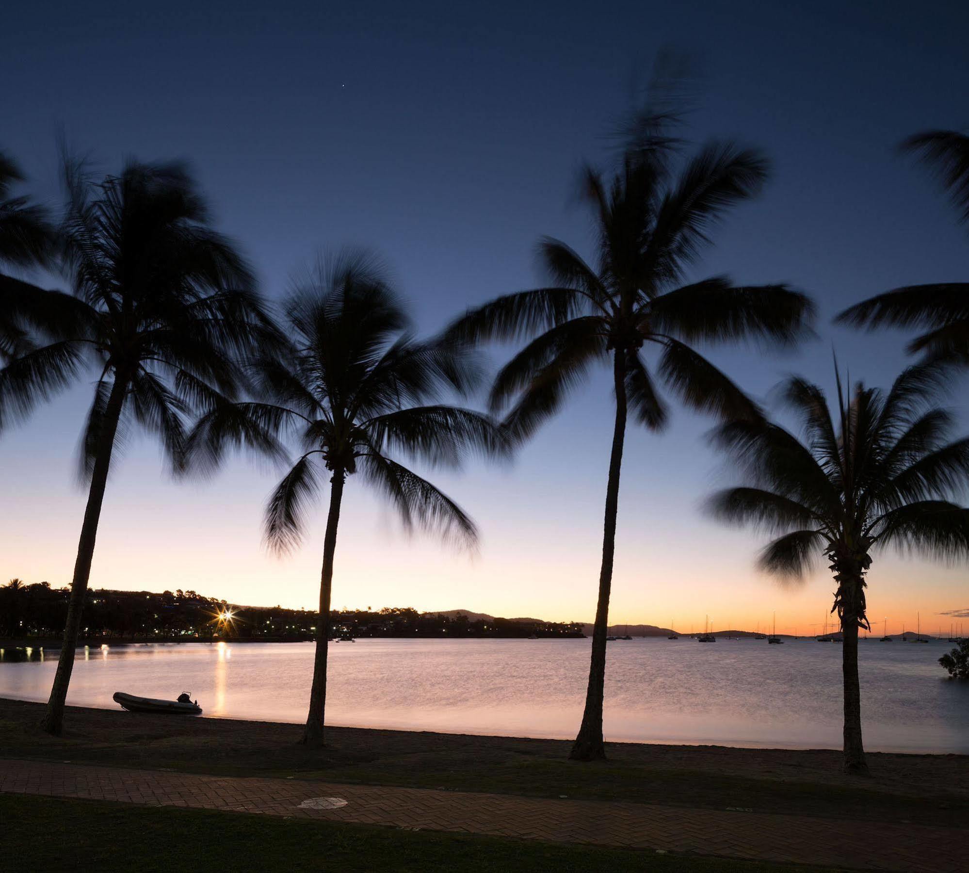 Kipara Tropical Rainforest Retreat Airlie Beach Bagian luar foto